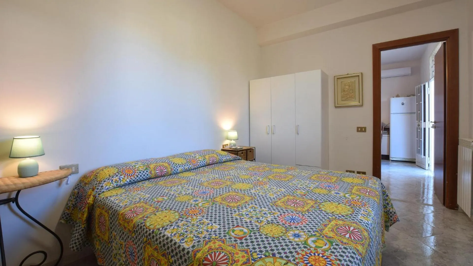 2 Bedroom Stunning Apartment In Portella Di Mare